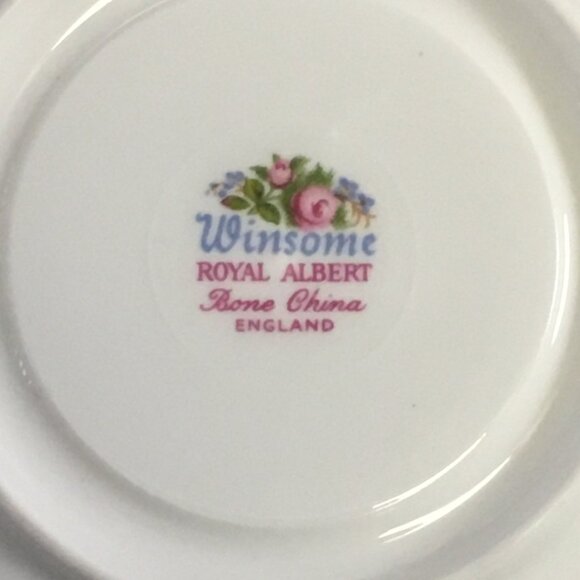 Royal Albert 'Winsome' English Fine Bone China Spare Saucer - Picture 6 of 6